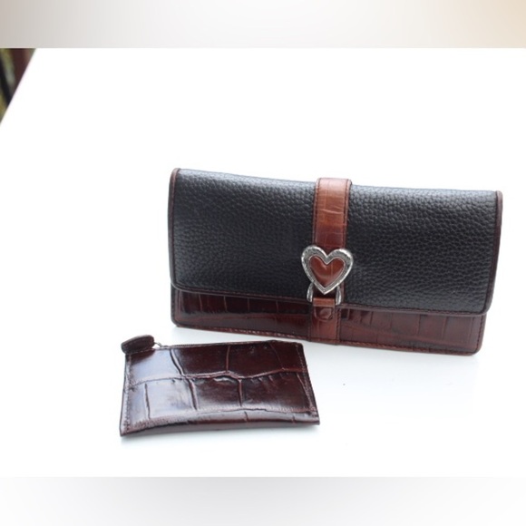 Brighton organizer/wallet & coin purse - Picture 9 of 9